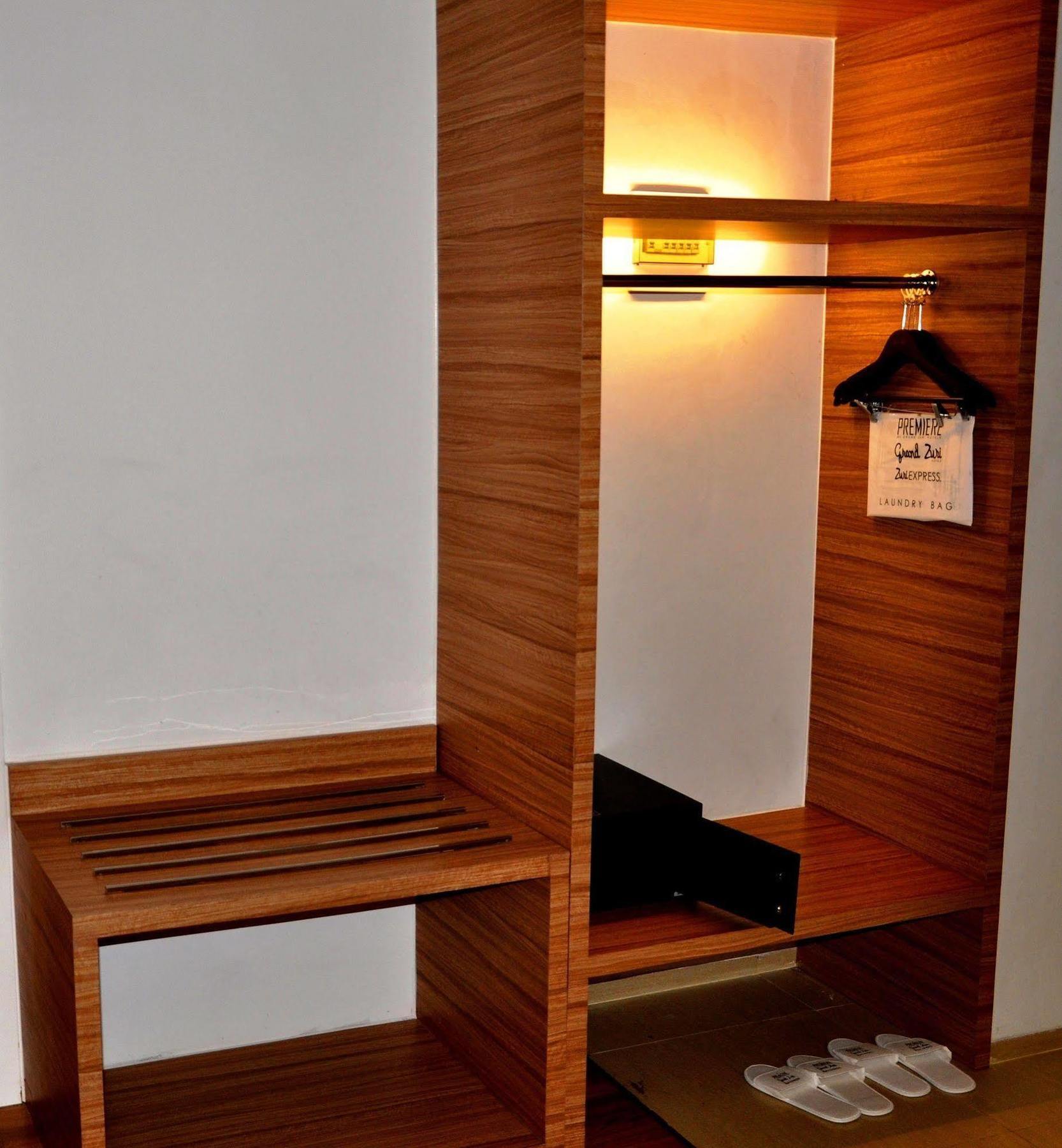 Grand Zuri Malioboro Hotel Yogyakarta Eksteriør billede